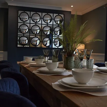 Plantation Lodge - Large Luxe House With Hot Tub Ferienhaus Staveley (Cumbria)