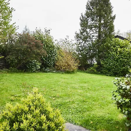 Plantation Lodge - Large Luxe House With Hot Tub * Staveley (Cumbria)